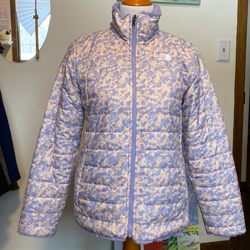 THE NORTH FACE reversible winter jacket coat. Puff outer and SOFTEST inner!!